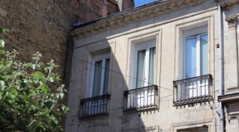 Programme immobilier neuf 89 RUE HENRI IV - Bordeaux : 5 appartements rénovés T3 à 150 m de la place de la Victoire (33000) - Référence : 14930