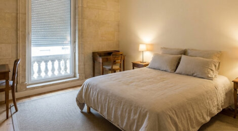 Programme immobilier neuf RUE MARC NOUAUX - Bordeaux hypercentre plateau 45 m2 à aménager investissement idéal (33000) - Référence : 17013