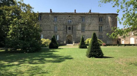 Programme immobilier neuf CHATEAU DE CHASSAGNY - Chassagny rénovation aux portes de Lyon (69700) - Référence : 9524