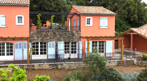 Programme immobilier neuf LES 7 PERLES DE GASSIN - Gassin villa avec piscine privée et panoramas méditerranéens (83580) - Référence : 17476