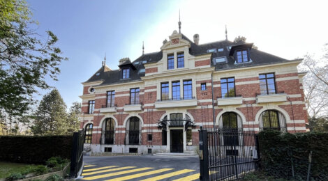 Programme immobilier neuf Le Château de la Roseraie - Hem : Appartements T2–T4 avec jardins, cuisines équipées et sécurité renforcée au cœur du Château de la Roseraie (59510) - Référence : 14208