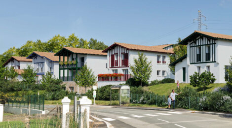 Programme immobilier neuf DOMAINE D OSTEBERRIA - Mouguerre à proximité de  Bayonne en 15 min (64990) - Référence : 15859