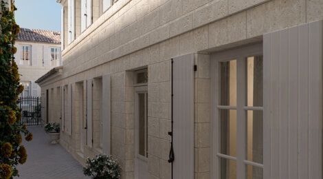 Programme immobilier neuf LA VENELLE SAINT-LOUIS (17) - Rochefort réhabilitation proche du Jardin de la Corderie (17300) - Référence : 14585