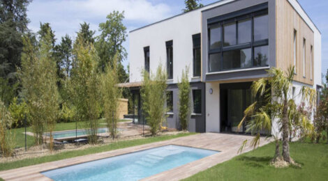 Programme immobilier neuf CARRÉS DU GOLF - Vieille-Toulouse : Villas avec jardins arborés, piscine et cuisine ouverte proche de la mairie (31320) - Référence : 3163