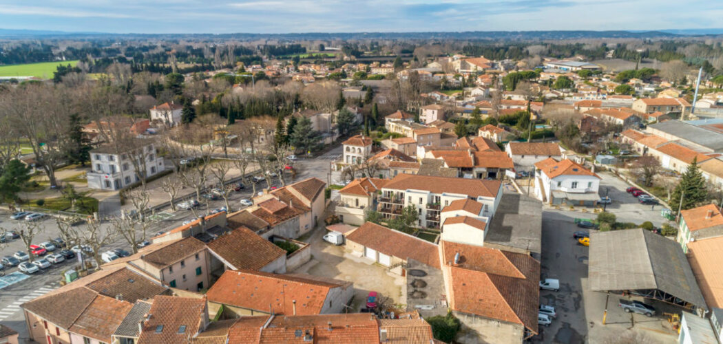 Programme immobilier neuf Le Clos des Alpilles - Cabannes : Appartements T2–T3 avec balcons, jardins et stationnements en hyper centre du village (13440) - Référence : 5990