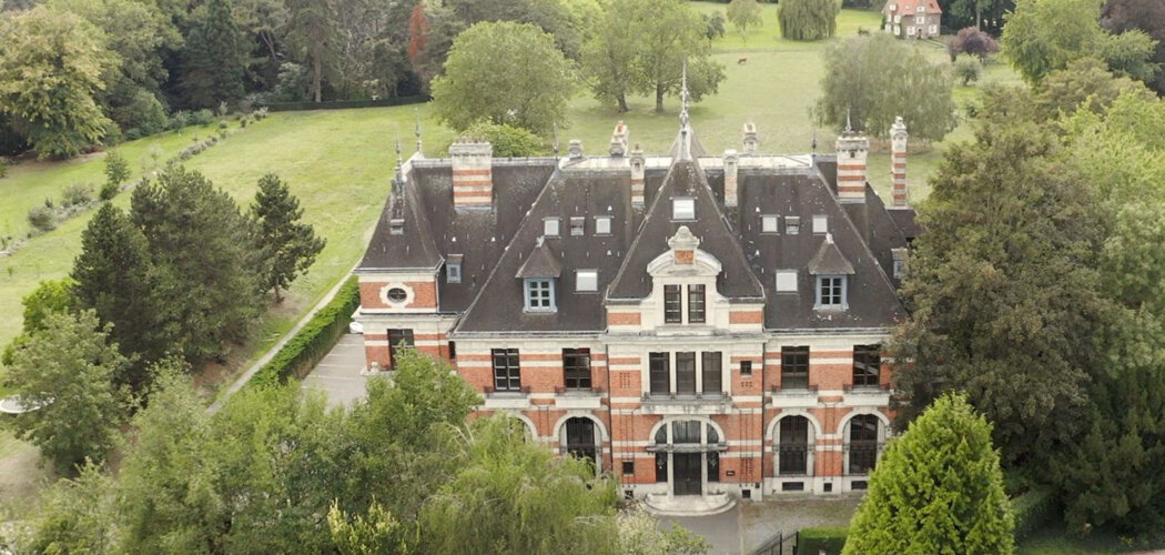 Programme immobilier neuf Le Château de la Roseraie - Hem : Appartements T2–T4 avec jardins, cuisines équipées et sécurité renforcée au cœur du Château de la Roseraie (59510) - Référence : 14208