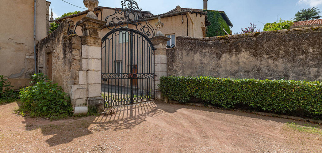 Programme immobilier neuf LE DOMAINE DES VIGNES - Millery : Appartements T2–T5 et maisons avec jardins, vues Monts du Lyonnais et parking au cœur des Monts du Lyonnais (69390) - Référence : 6477