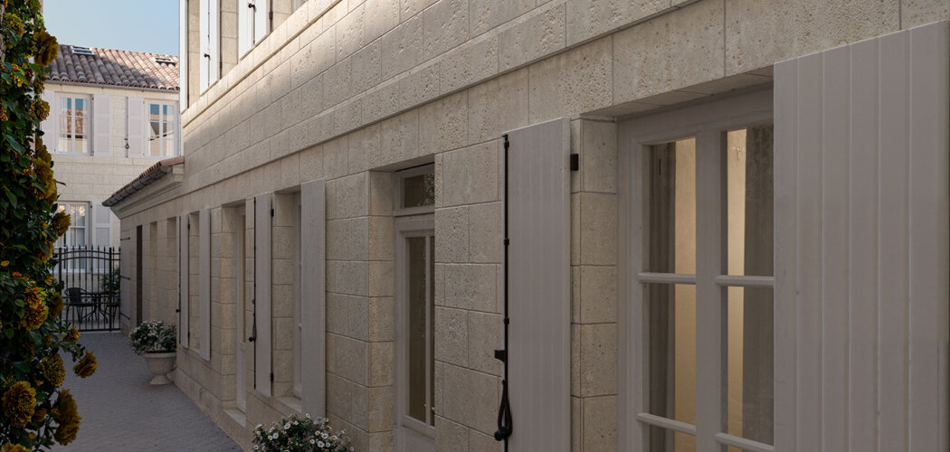 Programme immobilier neuf LA VENELLE SAINT-LOUIS (17) - Rochefort réhabilitation proche du Jardin de la Corderie (17300) - Référence : 14585
